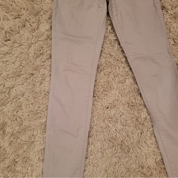 TAHARI skinny jeans size small - Picture 2 of 5